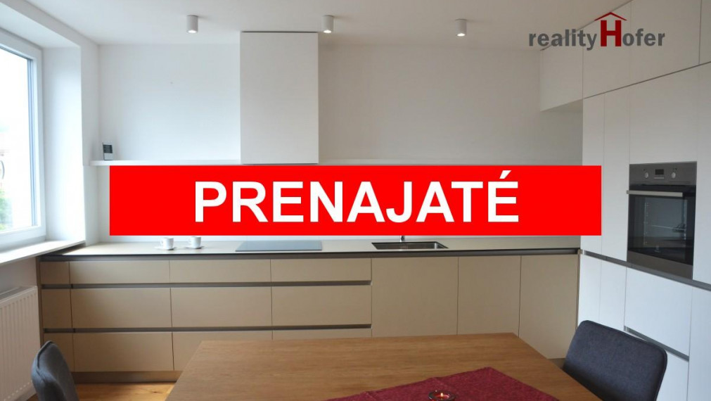 Moderný, zariadený 2 izb. byt s balkónom, Nám. 1. mája, Prešov