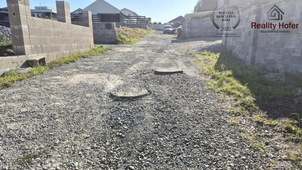 Pozemok na výstavbu RD, 969m2, Šalgovík, Prešov