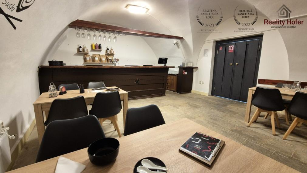 Odstúpenie prevádzky reštaurácie v centre, Hlavná, Prešov