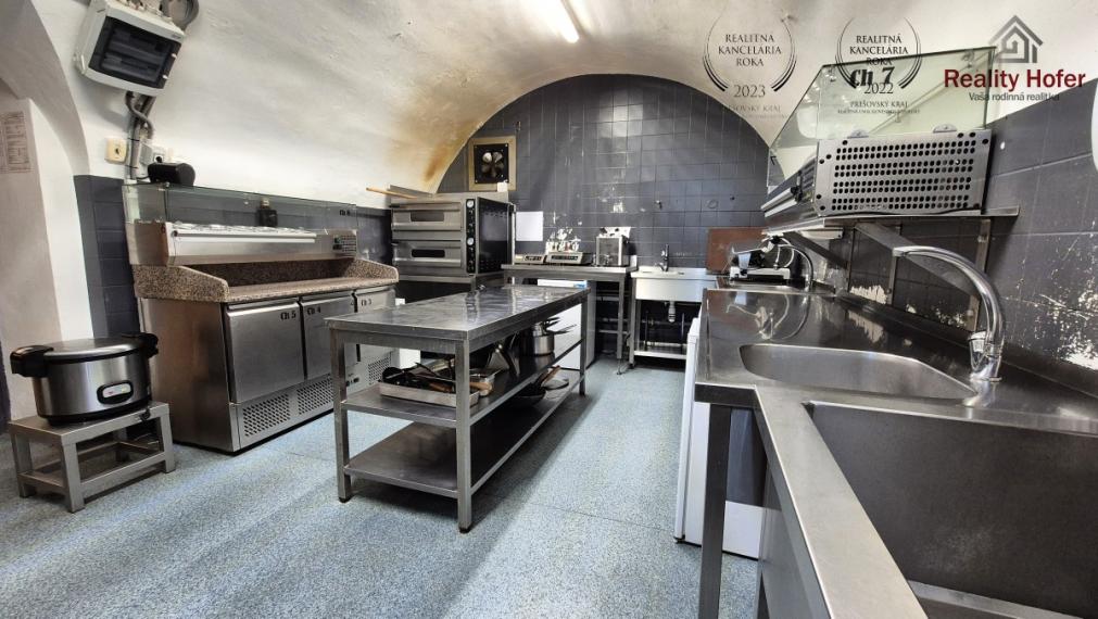 Odstúpenie prevádzky reštaurácie v centre, Hlavná, Prešov