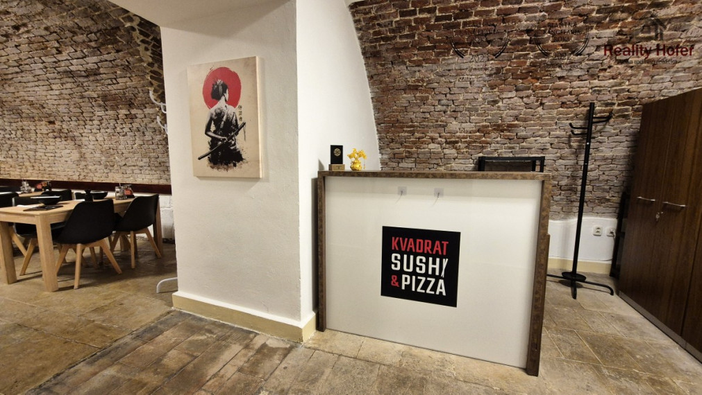 Odstúpenie prevádzky reštaurácie v centre, Hlavná, Prešov