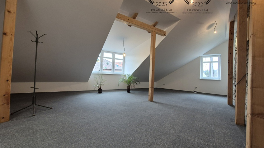 Prenájom exkluzívne kancelárske priestory/ateliér v centre Prešova