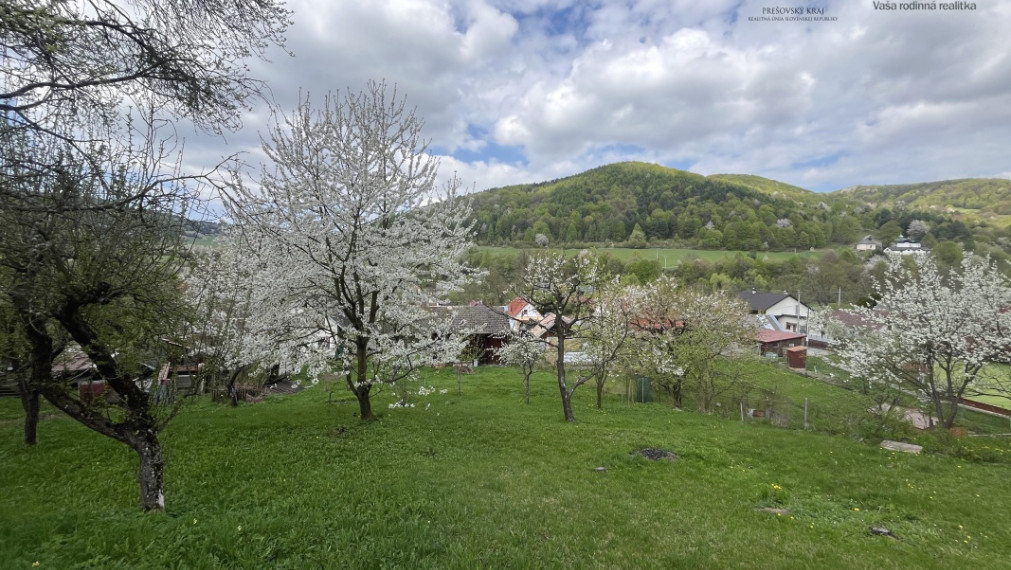 Pozemok pod lesom, 586m2, obec Ľutina, Sabinov