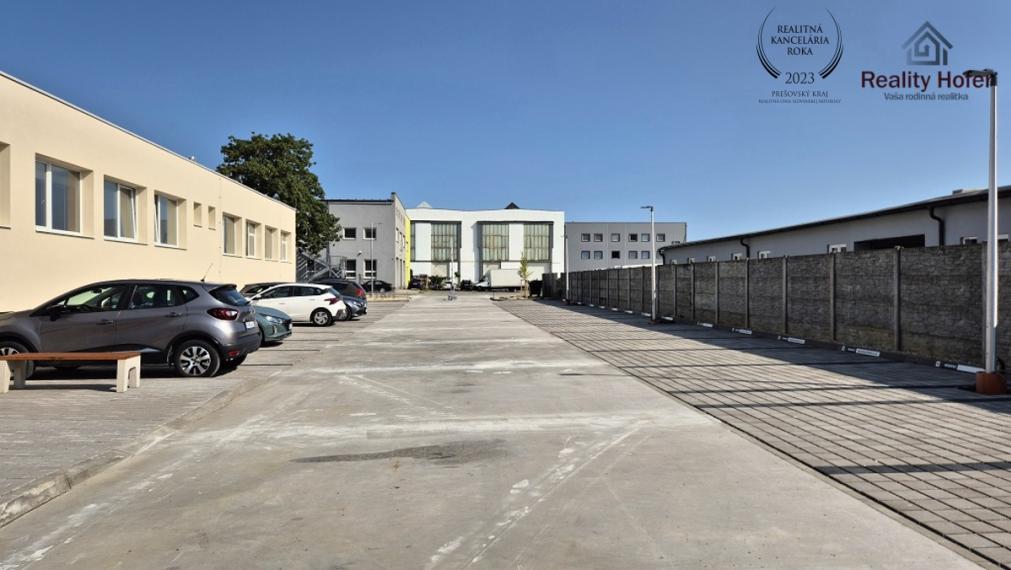 Kompletne zrekonštruovaná kancelária 21,6m2,  DePoint, Prešov