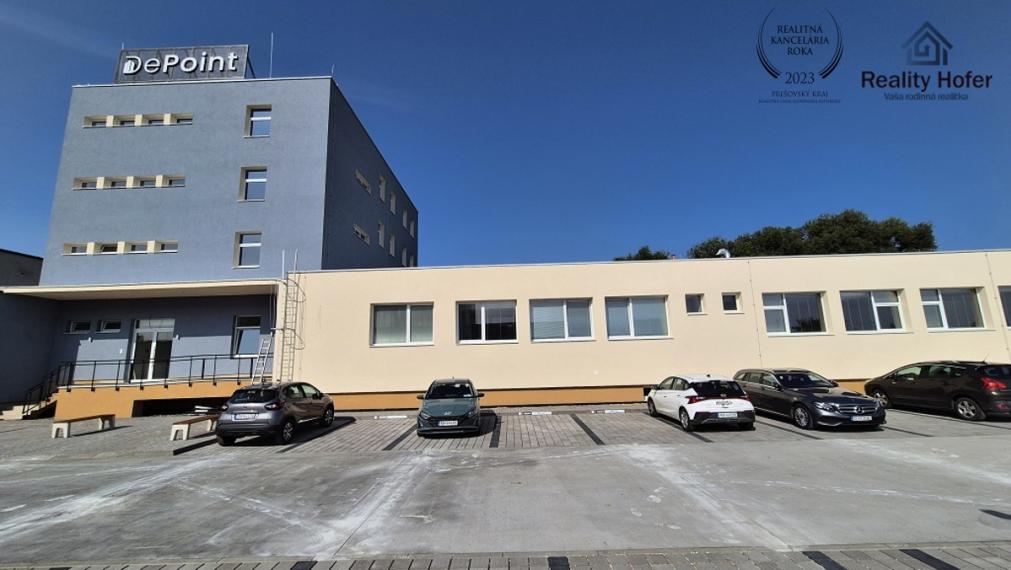Kompletne zrekonštruovaná kancelária 21,6m2,  DePoint, Prešov