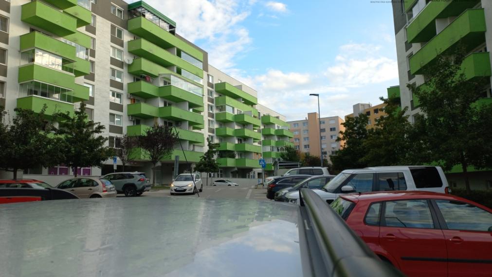 Garsónka. loggia, garáž, Rustaveliho ul., BA - Rača