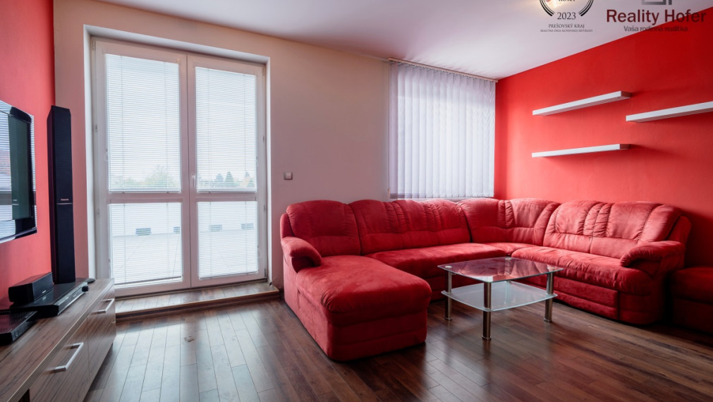 Zariadený 2 izbový byt, terasa, parking, N. Šebastová, Prešov