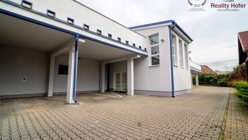 Zariadený 2 izbový byt, terasa, parking, N. Šebastová, Prešov