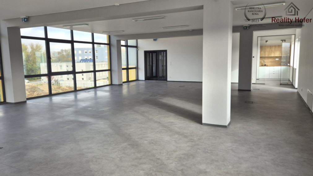 Kancelária open space, parking, 156m2, Košická, Prešov