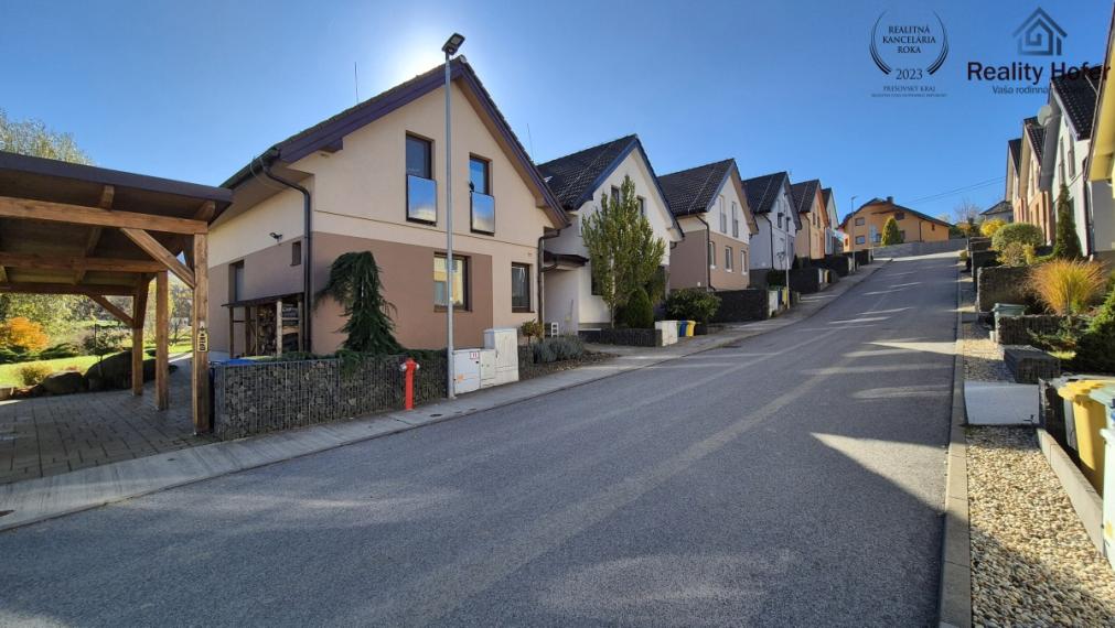 Tehlový rodinný dom 11 km od Prešova, Trnkov