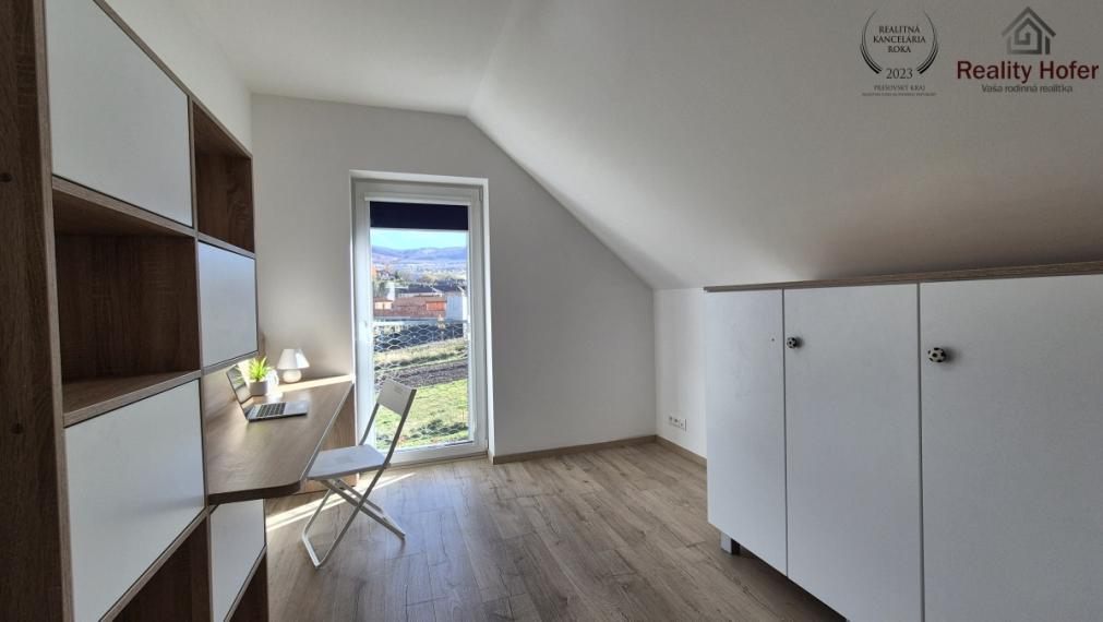 Tehlový rodinný dom 11 km od Prešova, Trnkov