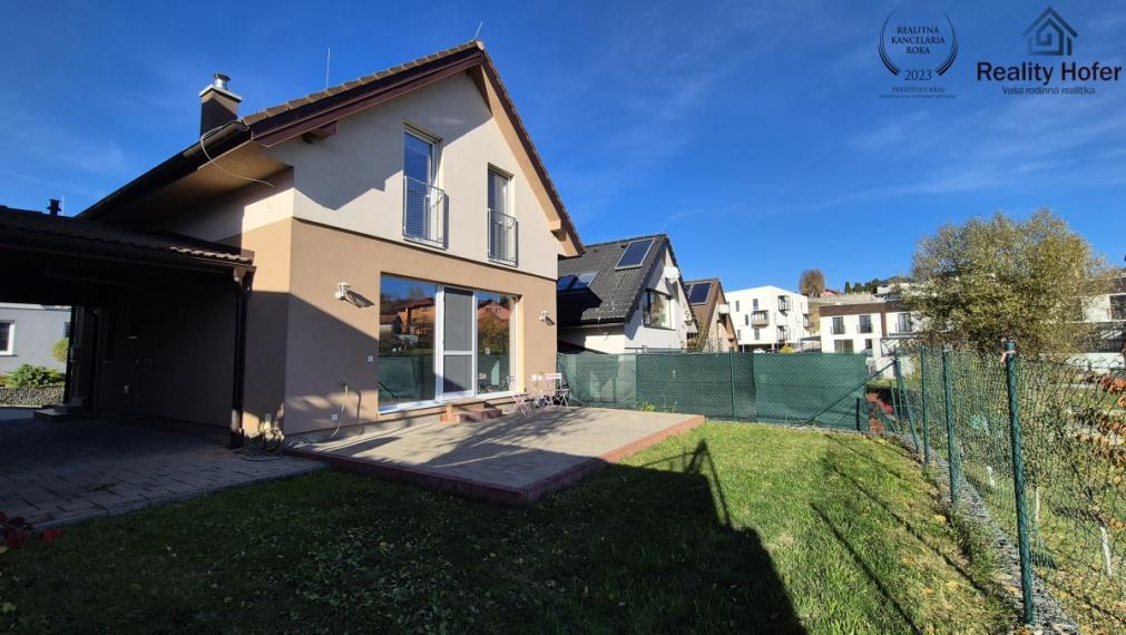 Tehlový rodinný dom 11 km od Prešova, Trnkov