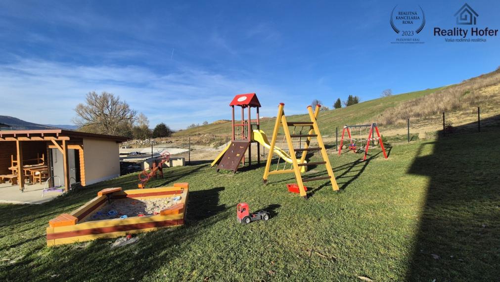 Tehlový rodinný dom 11 km od Prešova, Trnkov