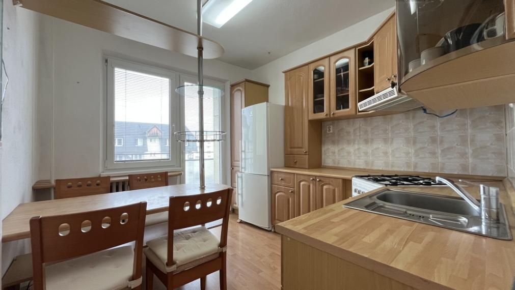 Zariadený 2 izbový byt, loggia, ul. Vihorlatská, Prešov