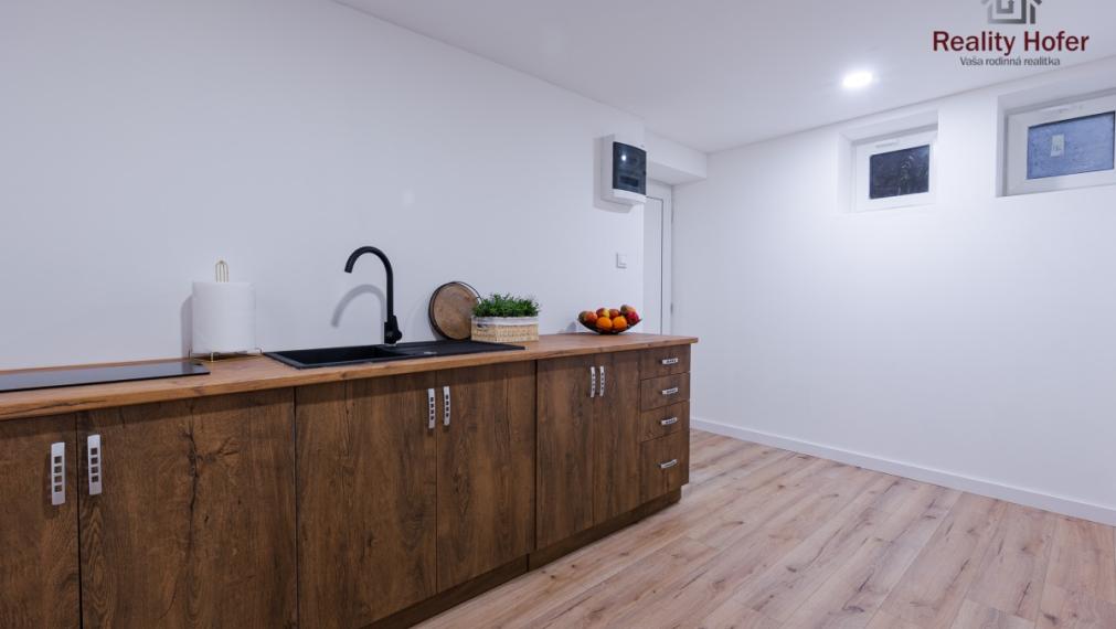 Investičná garsónka blízko centra, 37m2, Prešov