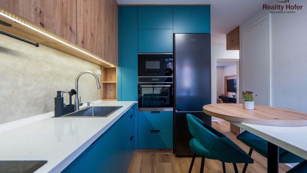 Výnimočný tehlový 3 izb. byt, 89m2, širšie centrum, Prešov