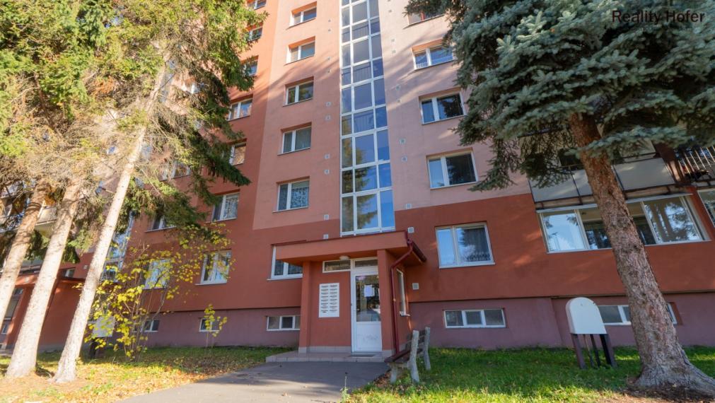 Zariadený 2,5 izbový byt po rekonštrukcii, Šrobárova, Prešov