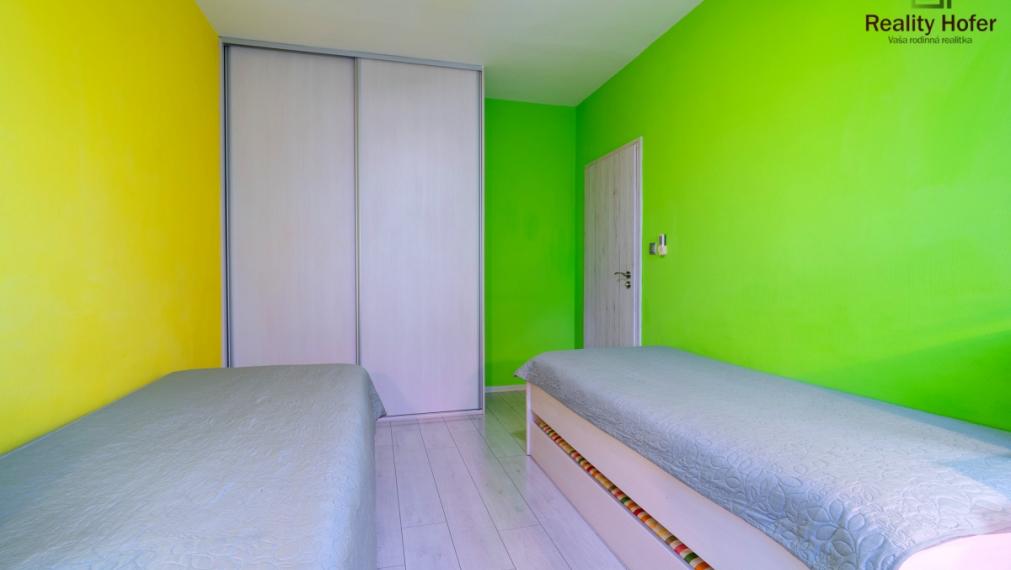 Zariadený 2,5 izbový byt po rekonštrukcii, Šrobárova, Prešov