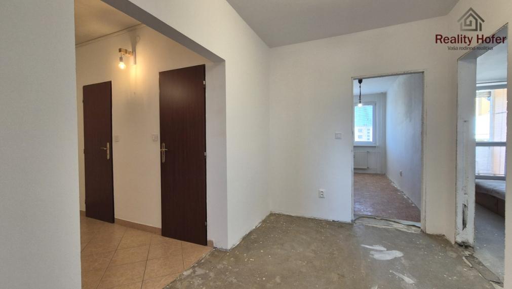 3 izbový byt v procese kompl. rek., 76m2, Švábska, Prešov