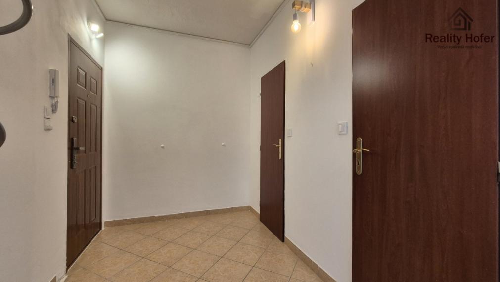 3 izbový byt v procese kompl. rek., 76m2, Švábska, Prešov