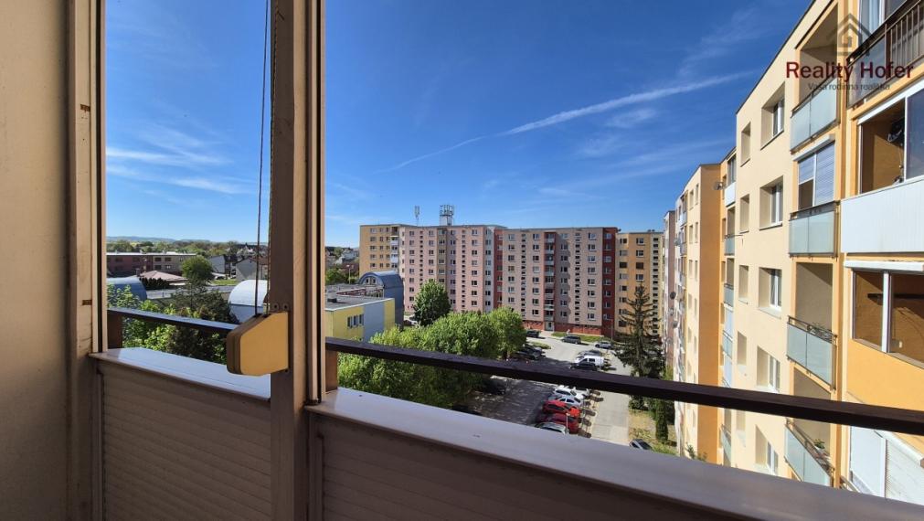 3 izbový byt v procese kompl. rek., 76m2, Švábska, Prešov
