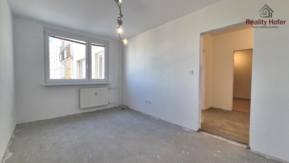 3 izbový byt v procese kompl. rek., 76m2, Švábska, Prešov