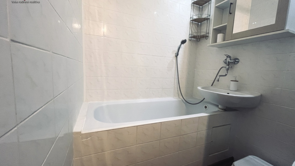 Zariadený 2 izb prerobený na 3 izb, loggia, Volgogradská ul., Prešov