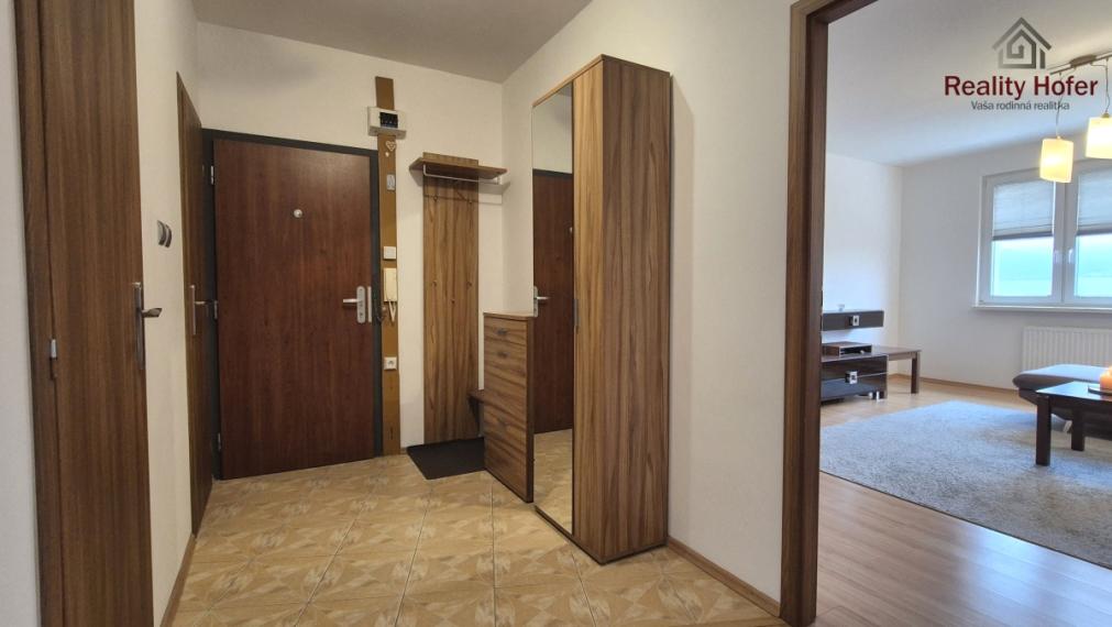 Zariadený 3 izbový byt, loggia, Švábska ul., Prešov