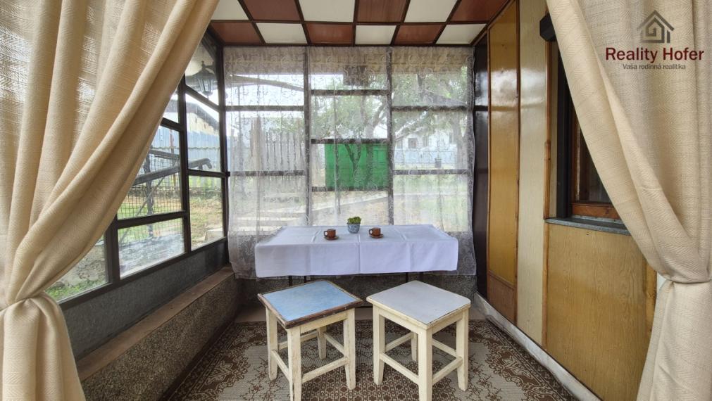 Starší rodinný dom, pozemok 918m2, Hermanovce, okr. Prešov