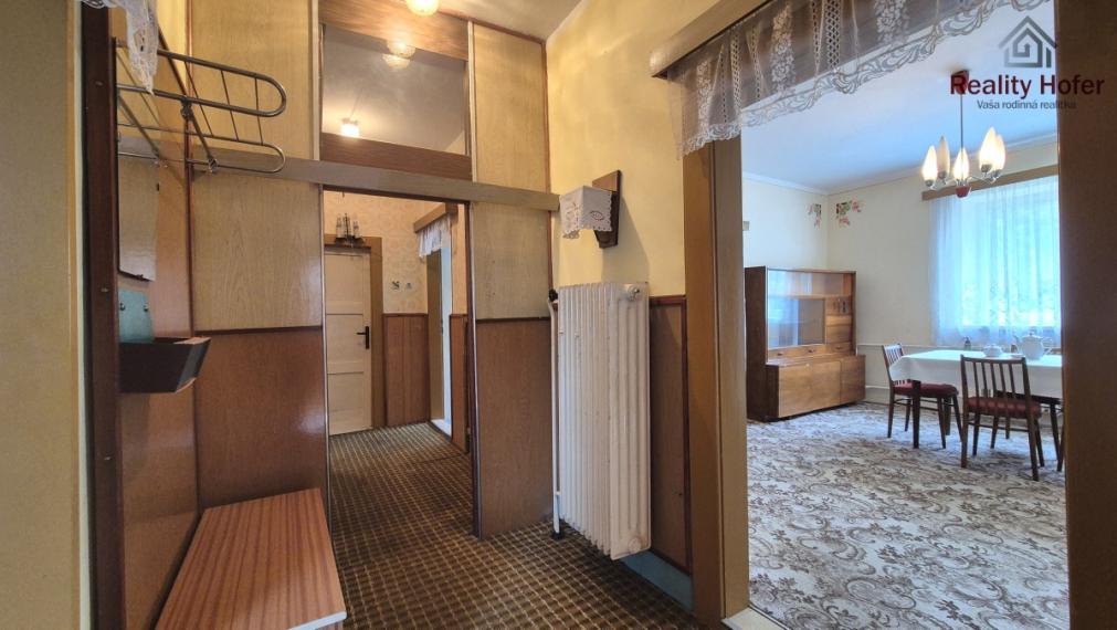 Starší vidiecky dom, pozemok 918m2, Hermanovce, okr. Prešov