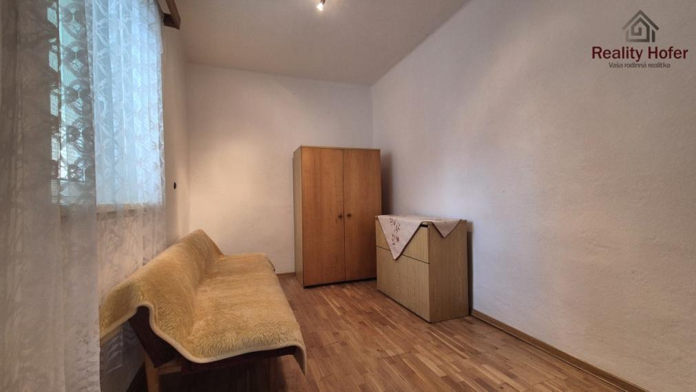 Starší vidiecky dom, pozemok 918m2, Hermanovce, okr. Prešov