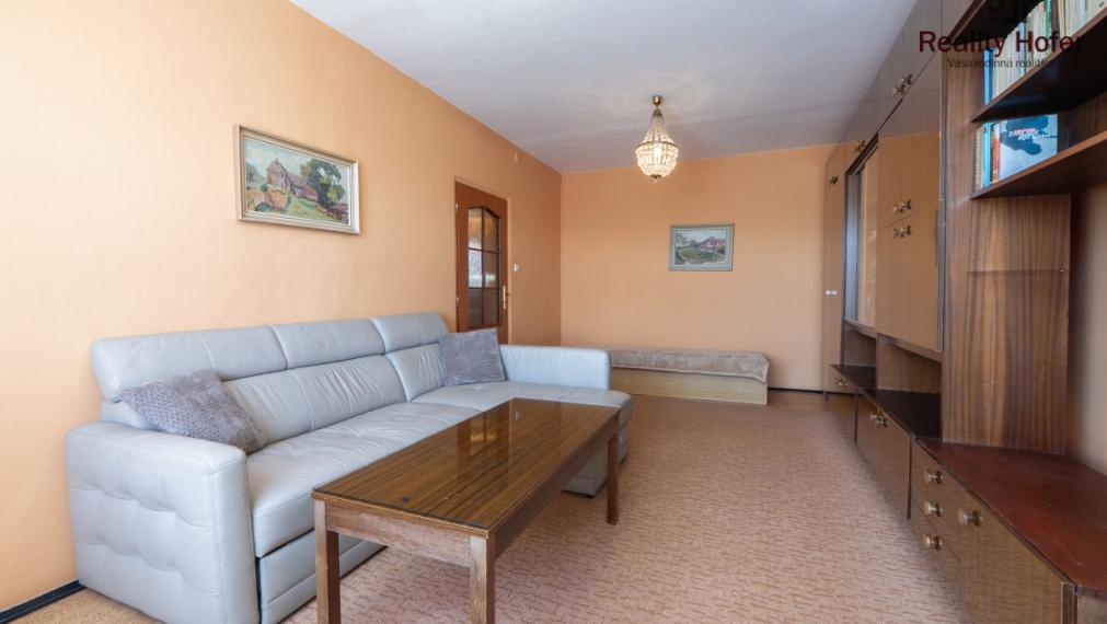 Veľký 4 izbový byt, loggia, Prostějovská, Prešov