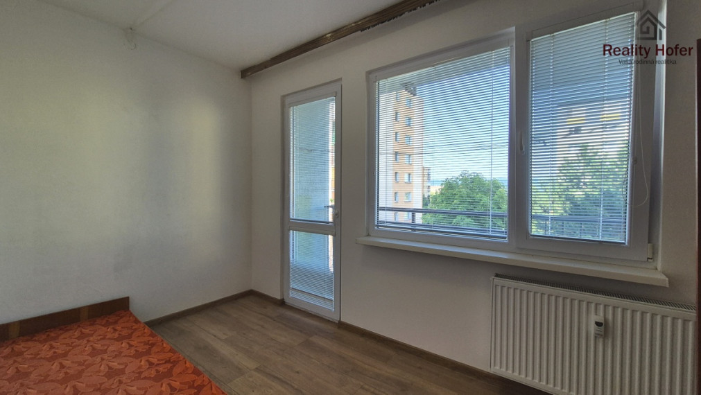 Prenájom 3 izbový byt, loggia, Vansovej, Prešov