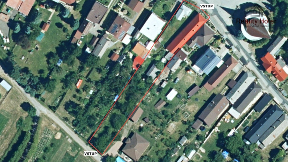 Gazdovský dom na veľkom pozemku v centre obce Podhradík, 15 min. od Prešova