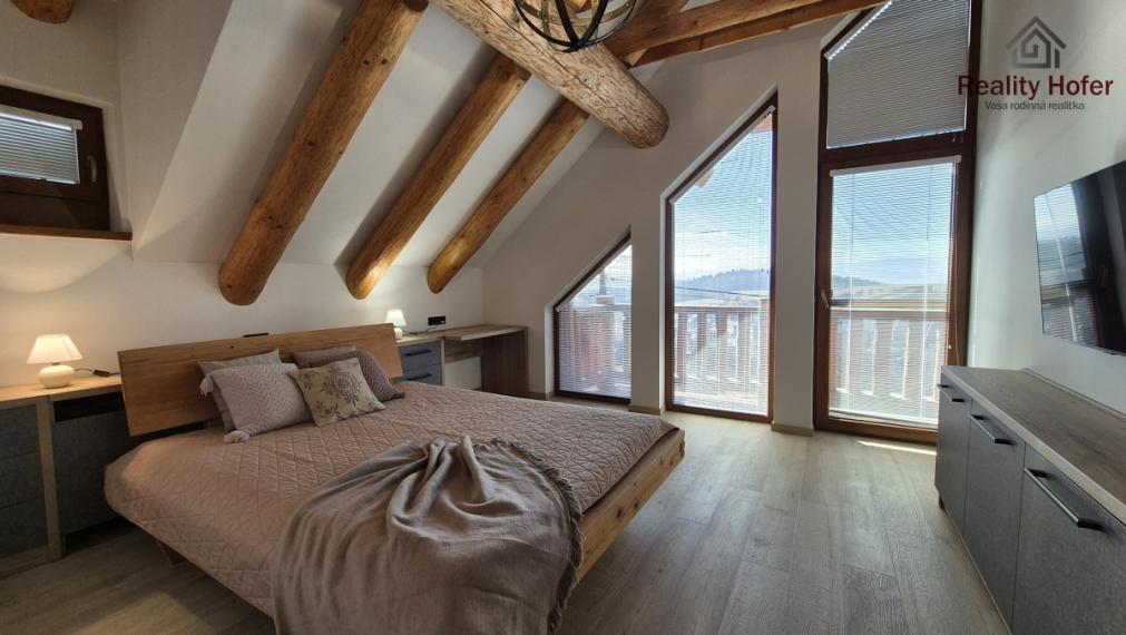 Zrubový dom, novostavba pod lesom, 7 km od Sabinova, Červená Voda