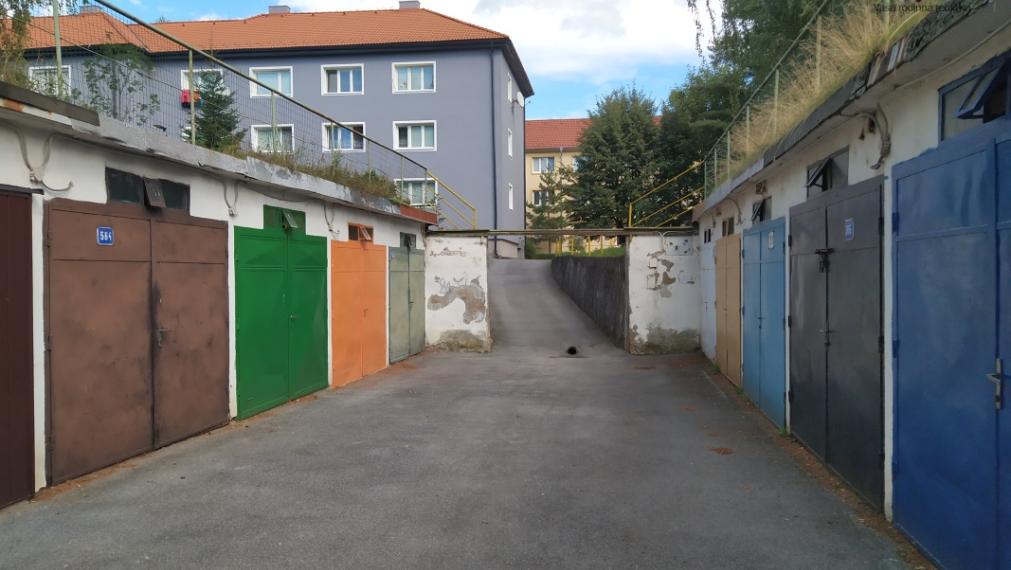 Murovaná garáž, 25m2, elektrina, Engelsova, Prešov