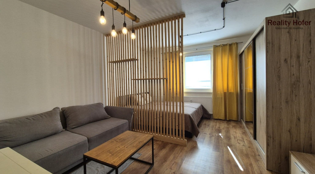 Veľký 1 izbový byt, 43m2, Važecká, Prešov