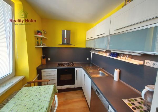 Zrekonštr. 2 izb. byt blízko centra, ul. Čapajevova, Prešov