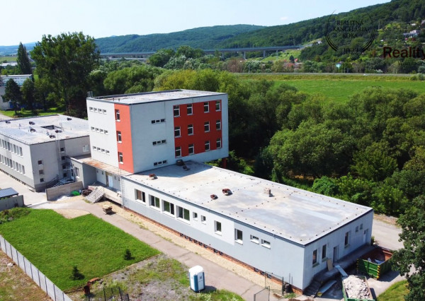 Kompletne zrekonštruované kancelárie, DePoint, Prešov