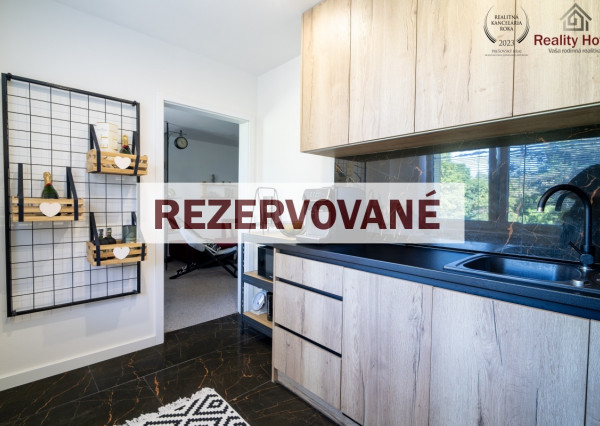 VIDEO-Štýlový 2 izbový byt, 66m2, loggia, ul. V. Clementisa, Prešov