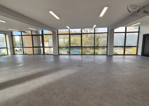 Kancelária open space, parking, 156m2, Košická, Prešov