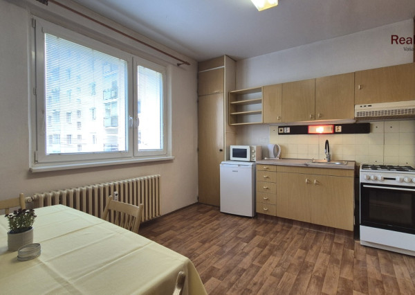 Veľký 1 izbový byt, 43m2, Magurská, Prešov