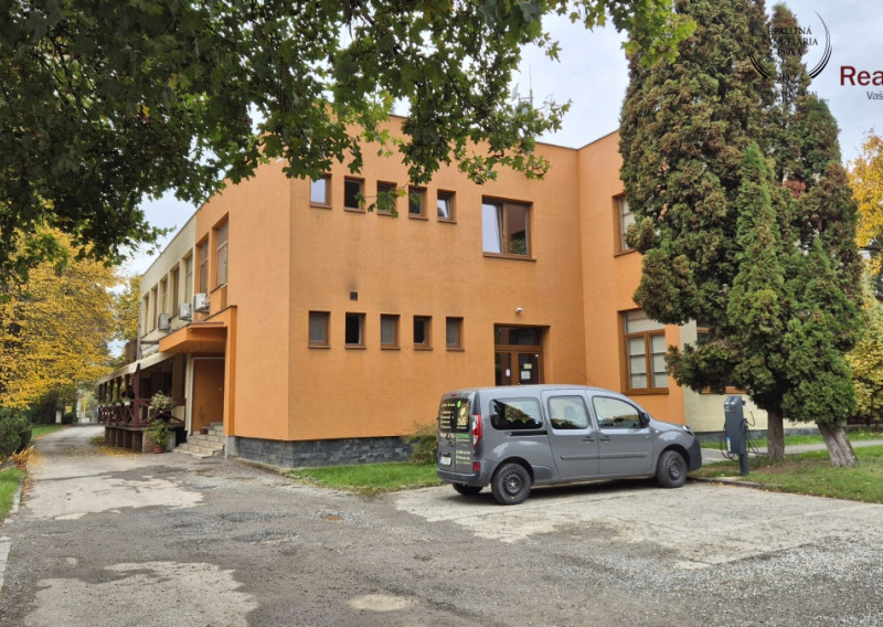 Kancelárske priestory pre veľkú firmu, Nižná Šebastová, Prešov